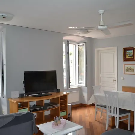 Ciki Apartment *